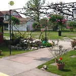 Bauer - Countryside Retreat Herberg