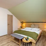 Bauer - Countryside Retreat 3*
