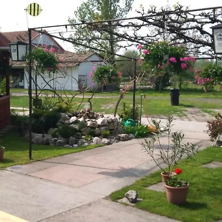 Forró Motel&bauer Bistro Estalagem