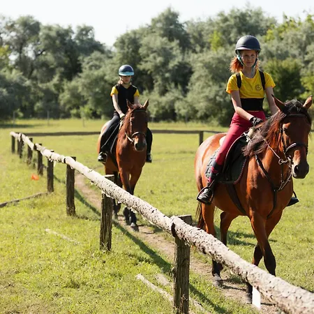 Bauer - Countryside Retreat 3*
