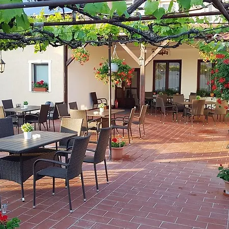 Forro Fogado & Bauer Bistro אורחן 3*